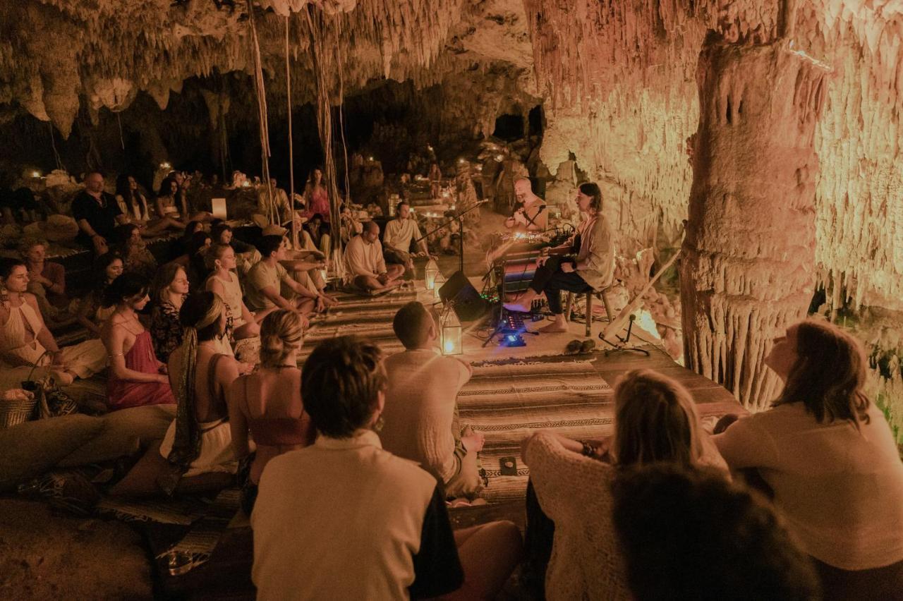 Naum - Secluded Villa With Private Cenote Tulum Exterior photo